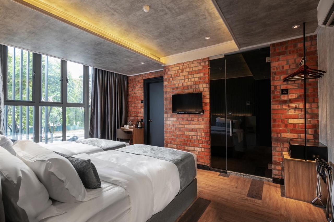 A&R Urban Hotel Kuala Lumpur Exterior photo